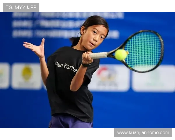 杨敏独家分享网球技巧与心得助你提升球技的秘密之道