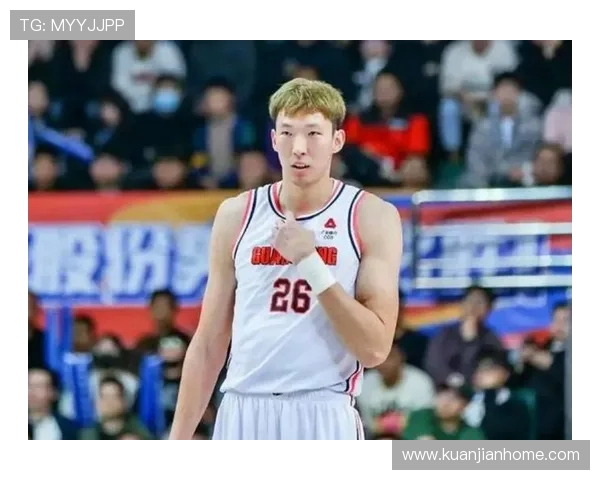 周琦在国际篮球舞台上的崛起与挑战:从青涩新星到实力中锋的成长之路 周琦在国际篮球舞台上的崛起与挑战:从青涩新星到实力中锋的成长之路